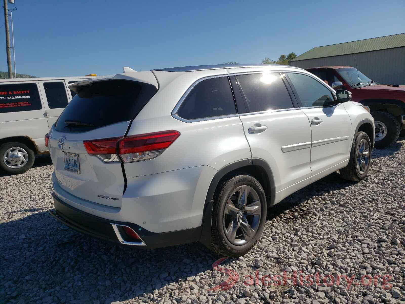 5TDDZRFH6KS740208 2019 TOYOTA HIGHLANDER