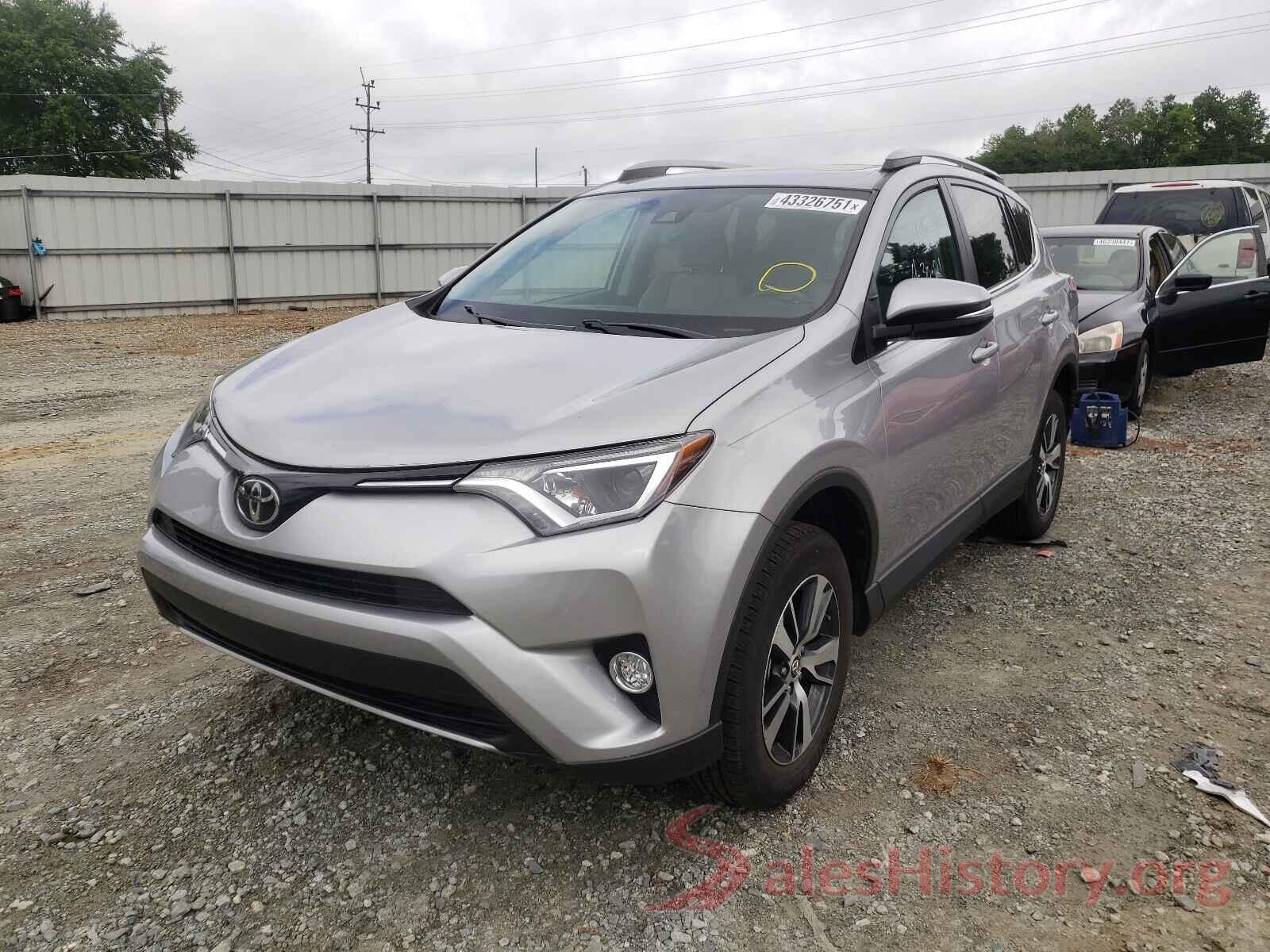 2T3WFREV1HW375632 2017 TOYOTA RAV4