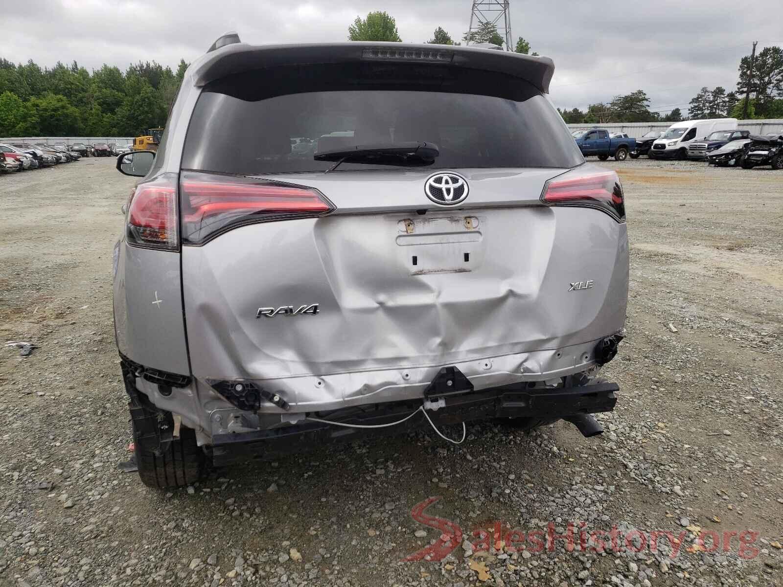 2T3WFREV1HW375632 2017 TOYOTA RAV4