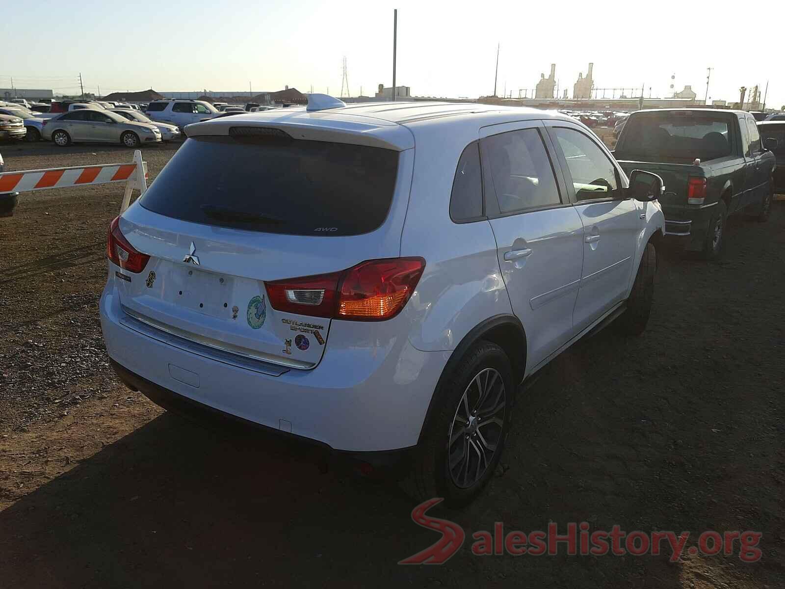 JA4AR3AU7HZ012564 2017 MITSUBISHI OUTLANDER