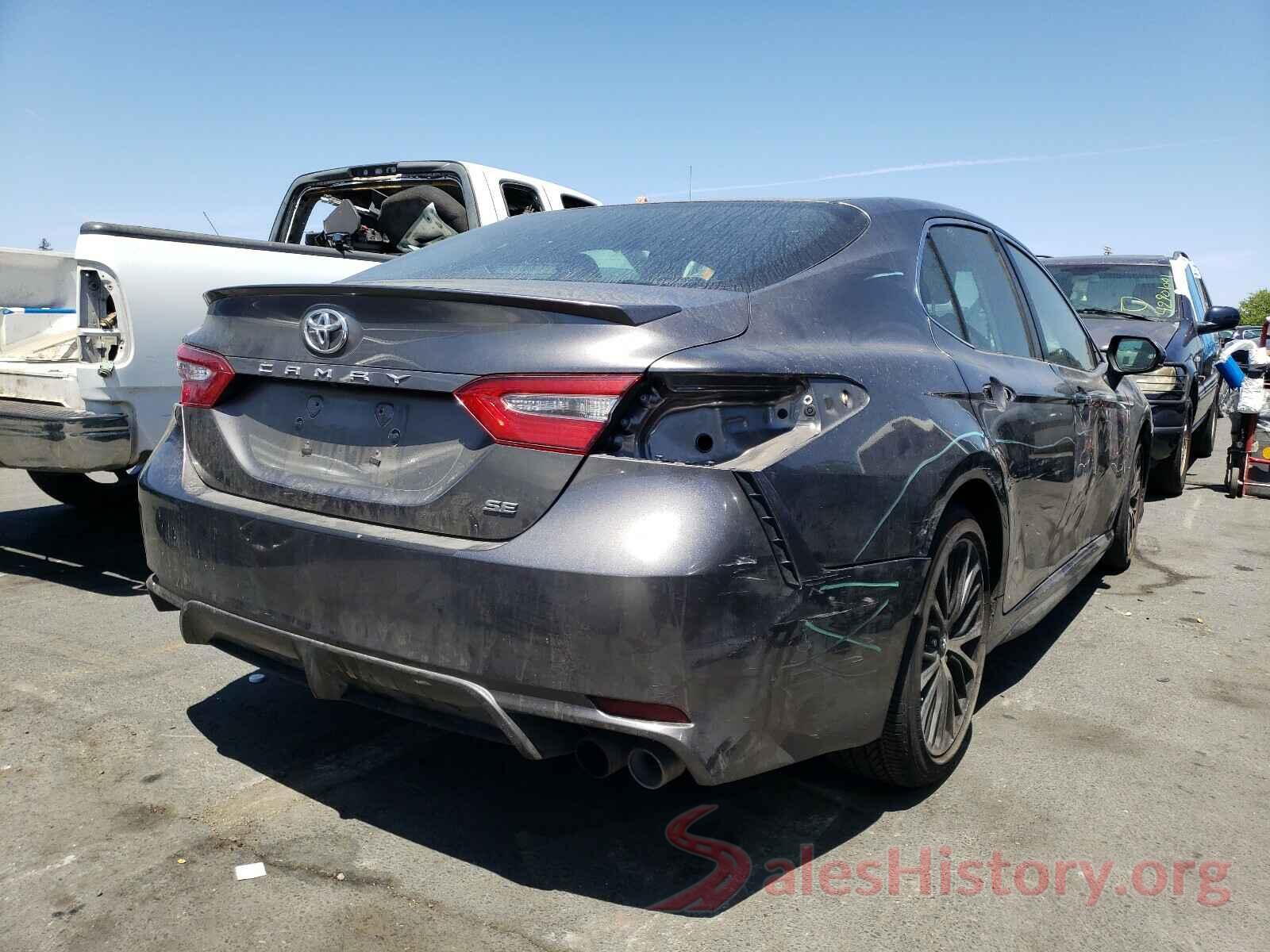 4T1B11HK1JU664606 2018 TOYOTA CAMRY