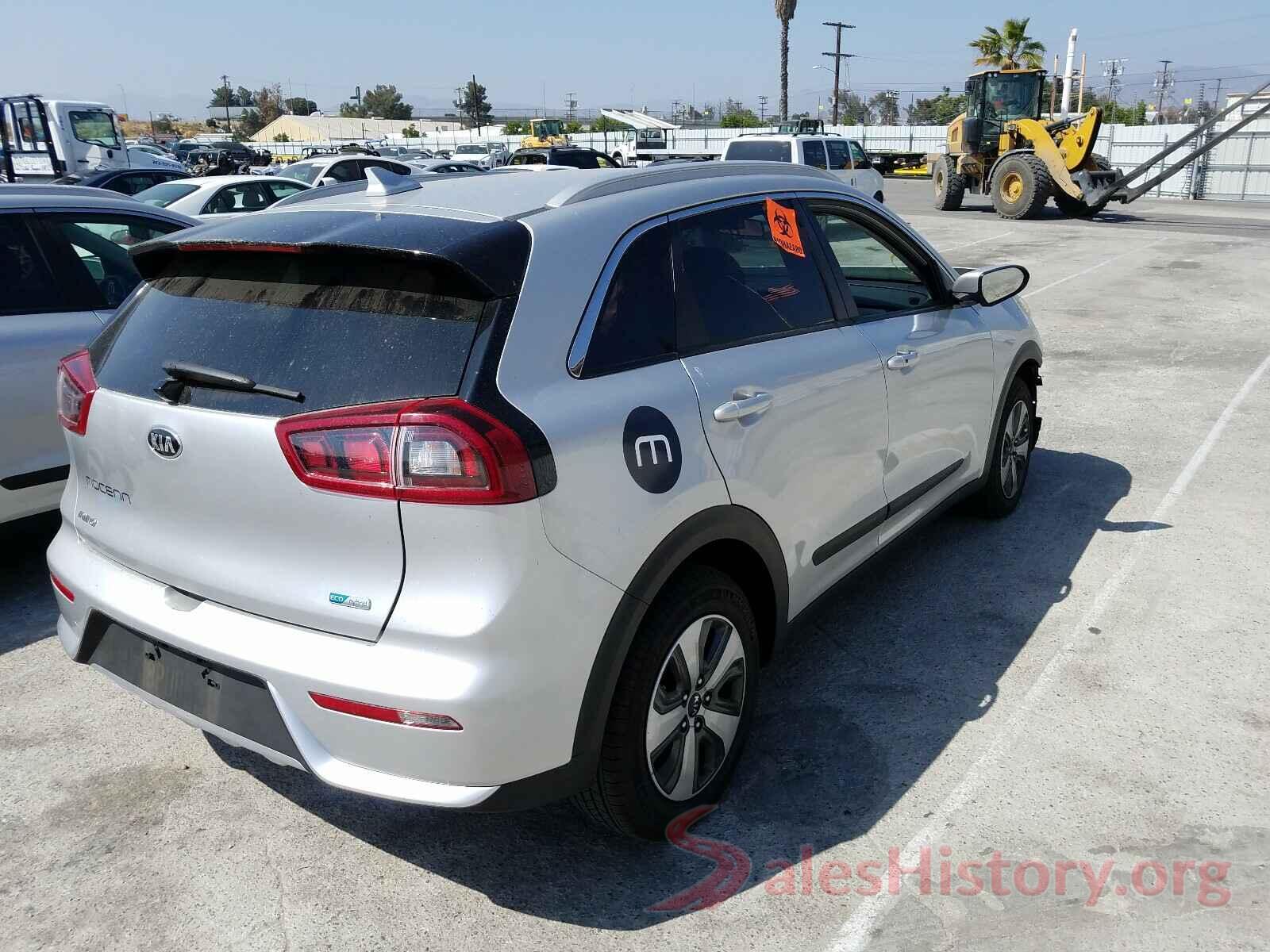 KNDCB3LC0K5351558 2019 KIA NIRO