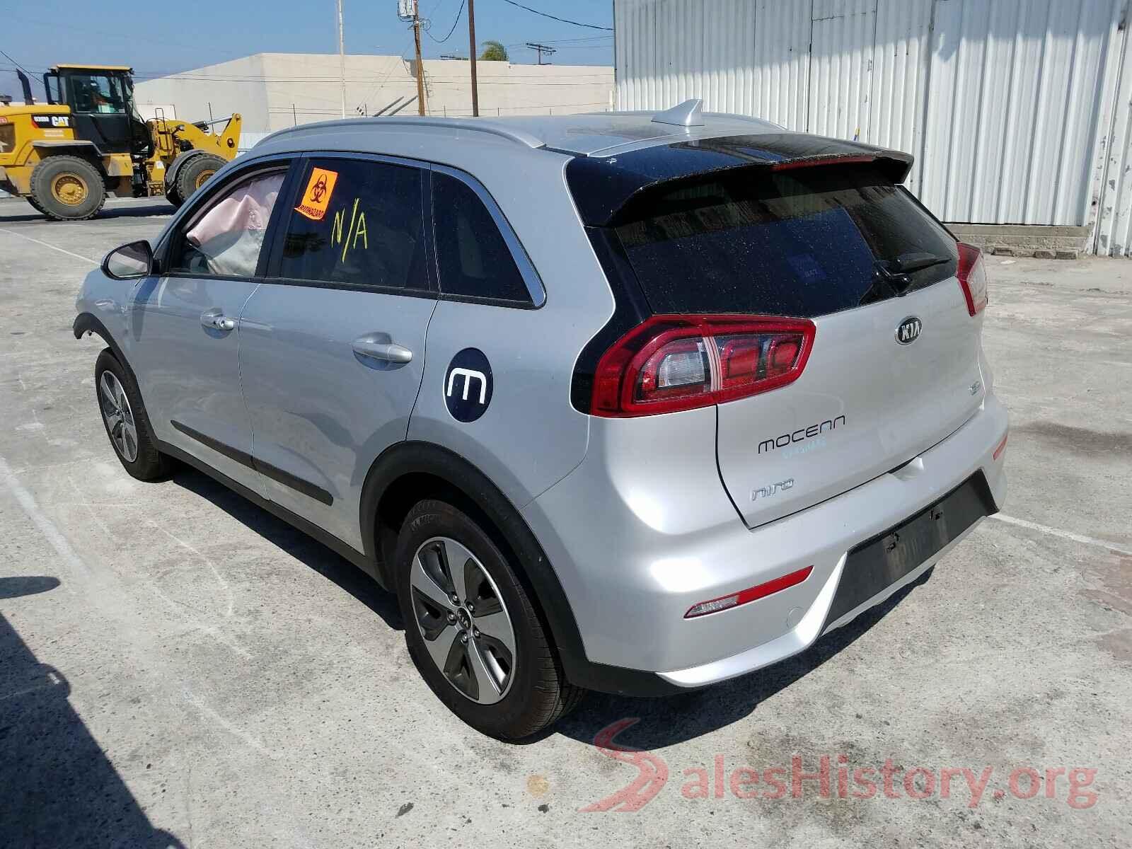 KNDCB3LC0K5351558 2019 KIA NIRO