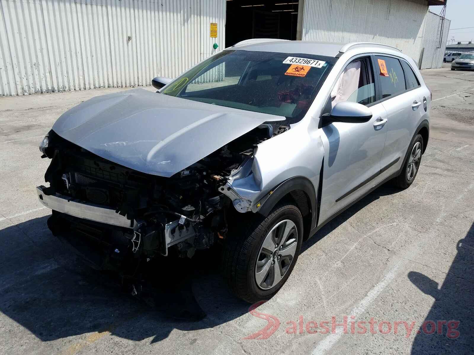 KNDCB3LC0K5351558 2019 KIA NIRO