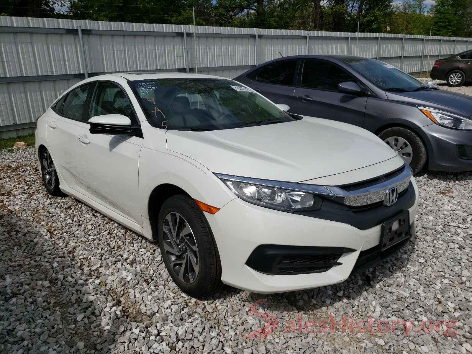 2HGFC2F77JH558119 2018 HONDA CIVIC