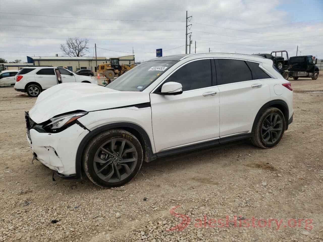 3PCAJ5M13KF118758 2019 INFINITI QX50