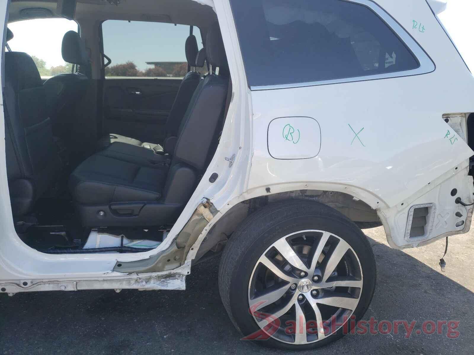 5FNYF6H94JB008063 2018 HONDA PILOT