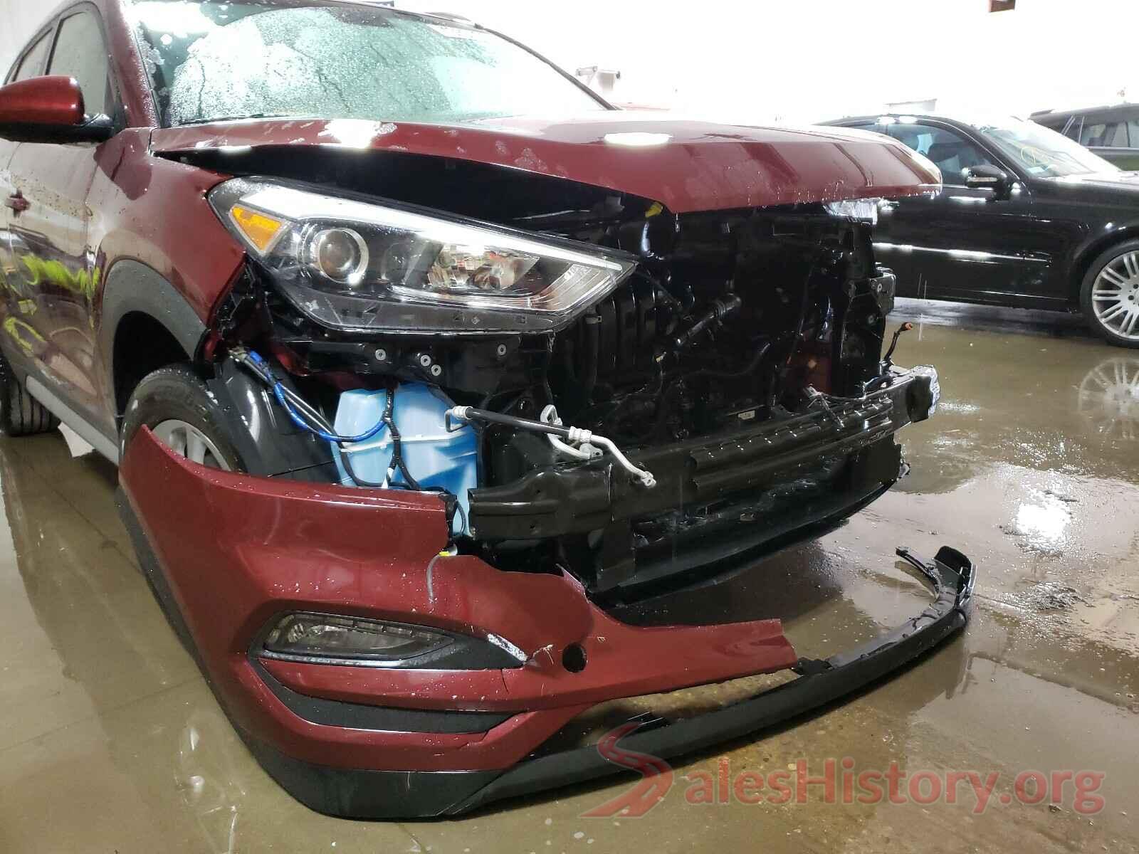 KM8J3CA42JU646581 2018 HYUNDAI TUCSON