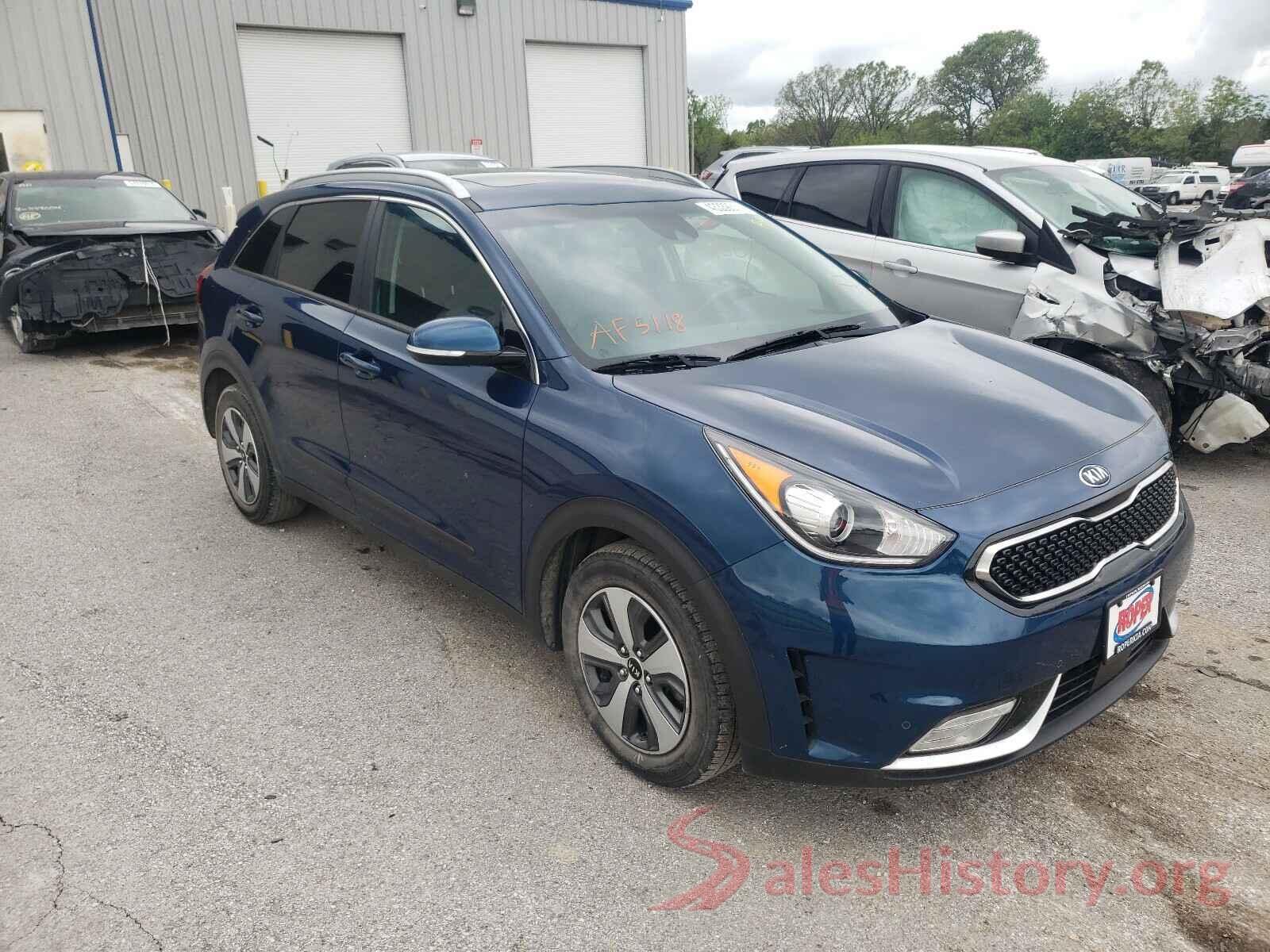 KNDCE3LC4J5152759 2018 KIA NIRO