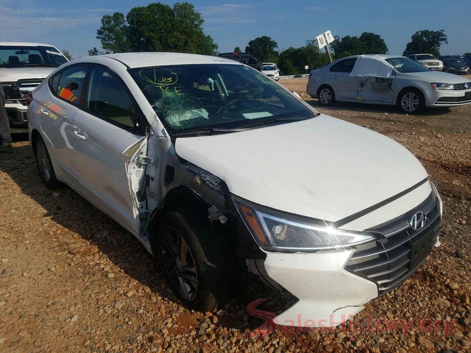 5NPD84LF2KH426988 2019 HYUNDAI ELANTRA