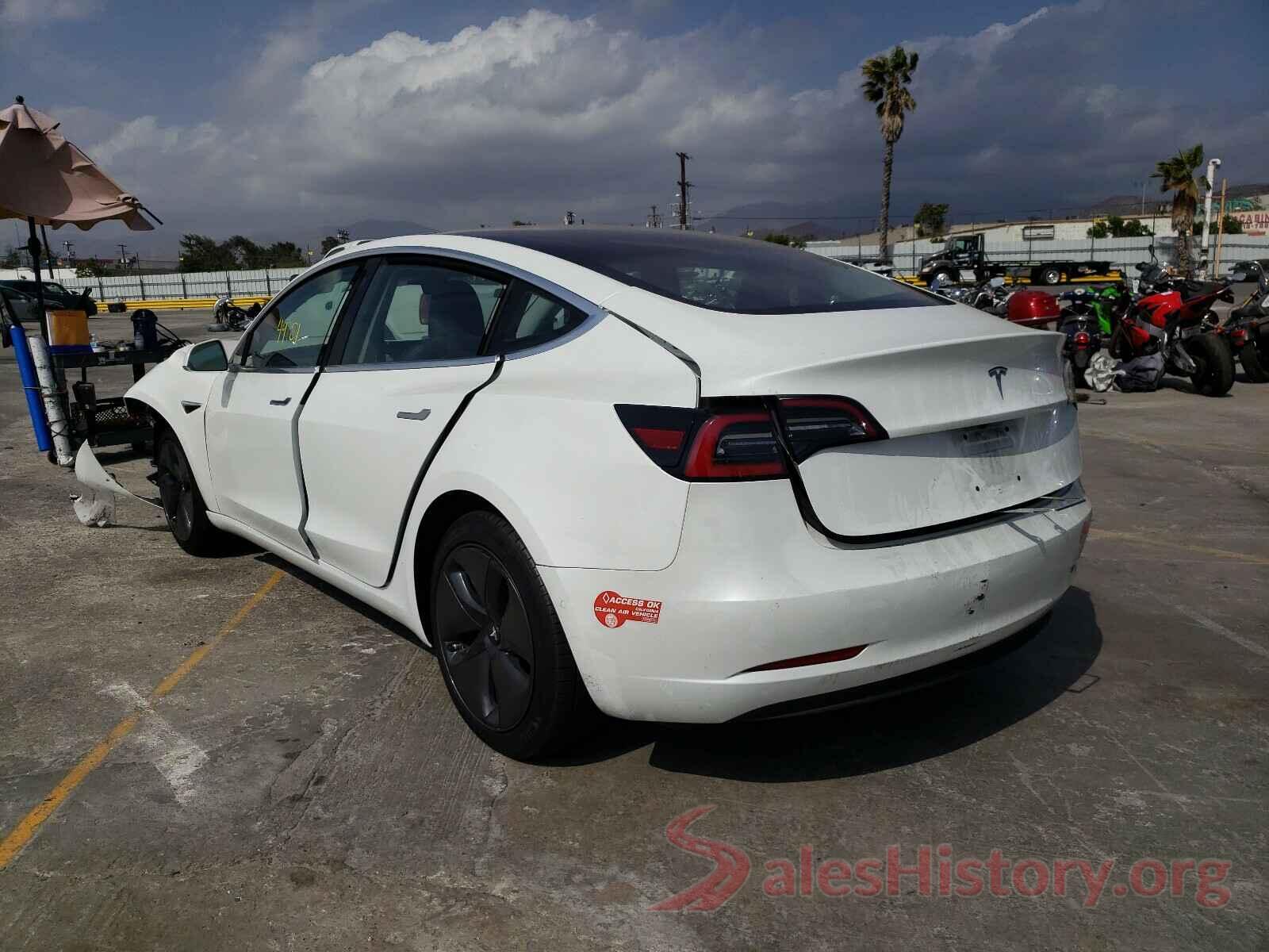 5YJ3E1EA6JF010640 2018 TESLA MODEL 3