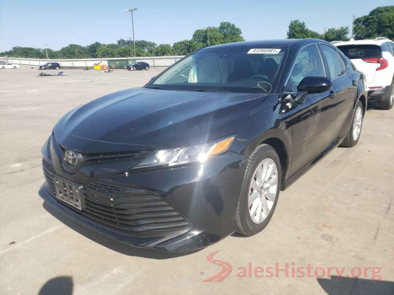 4T1B11HK4JU617974 2018 TOYOTA CAMRY