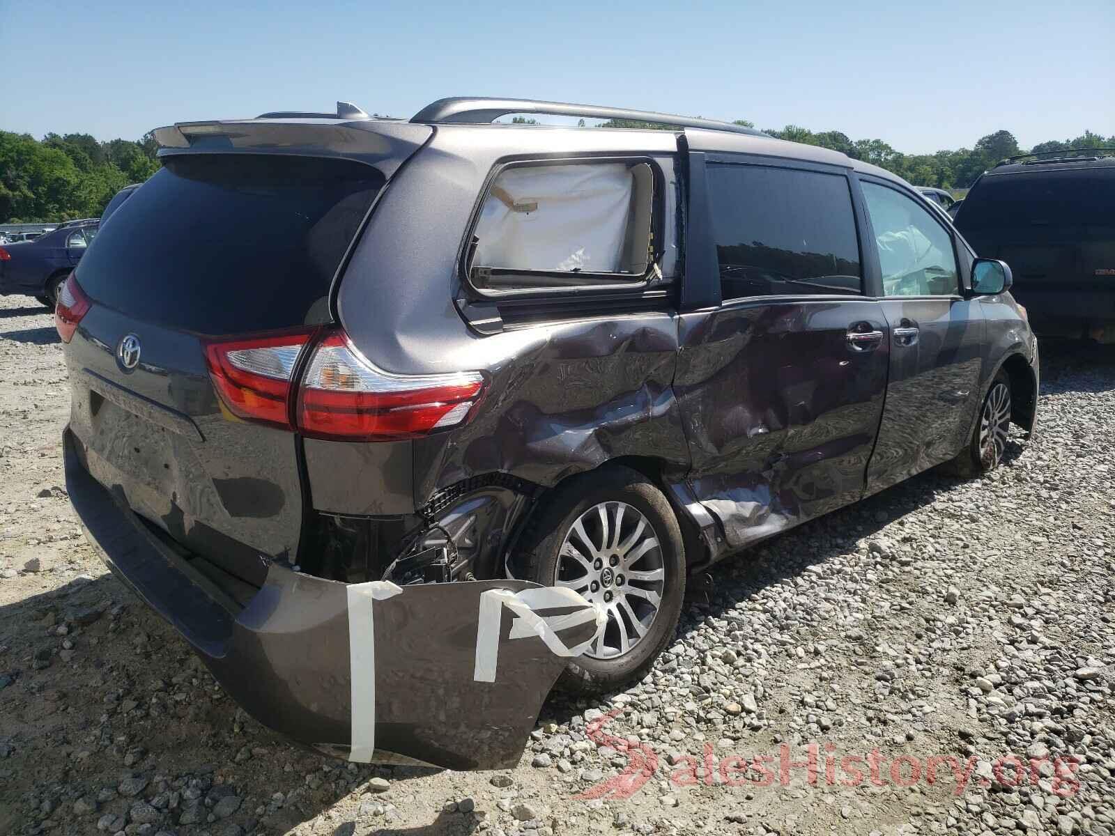 5TDYZ3DC9JS933831 2018 TOYOTA SIENNA