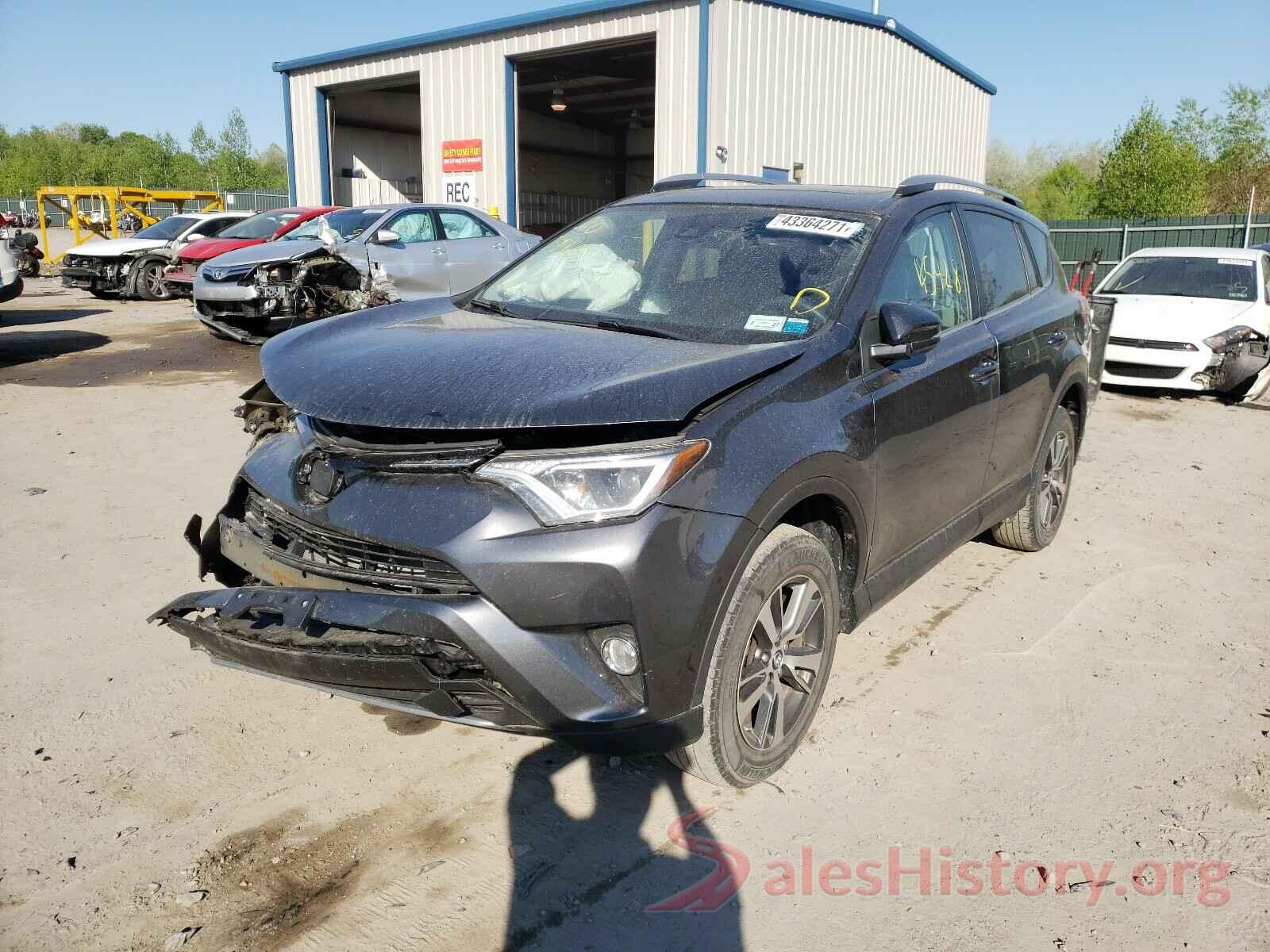 2T3RFREV8HW648093 2017 TOYOTA RAV4