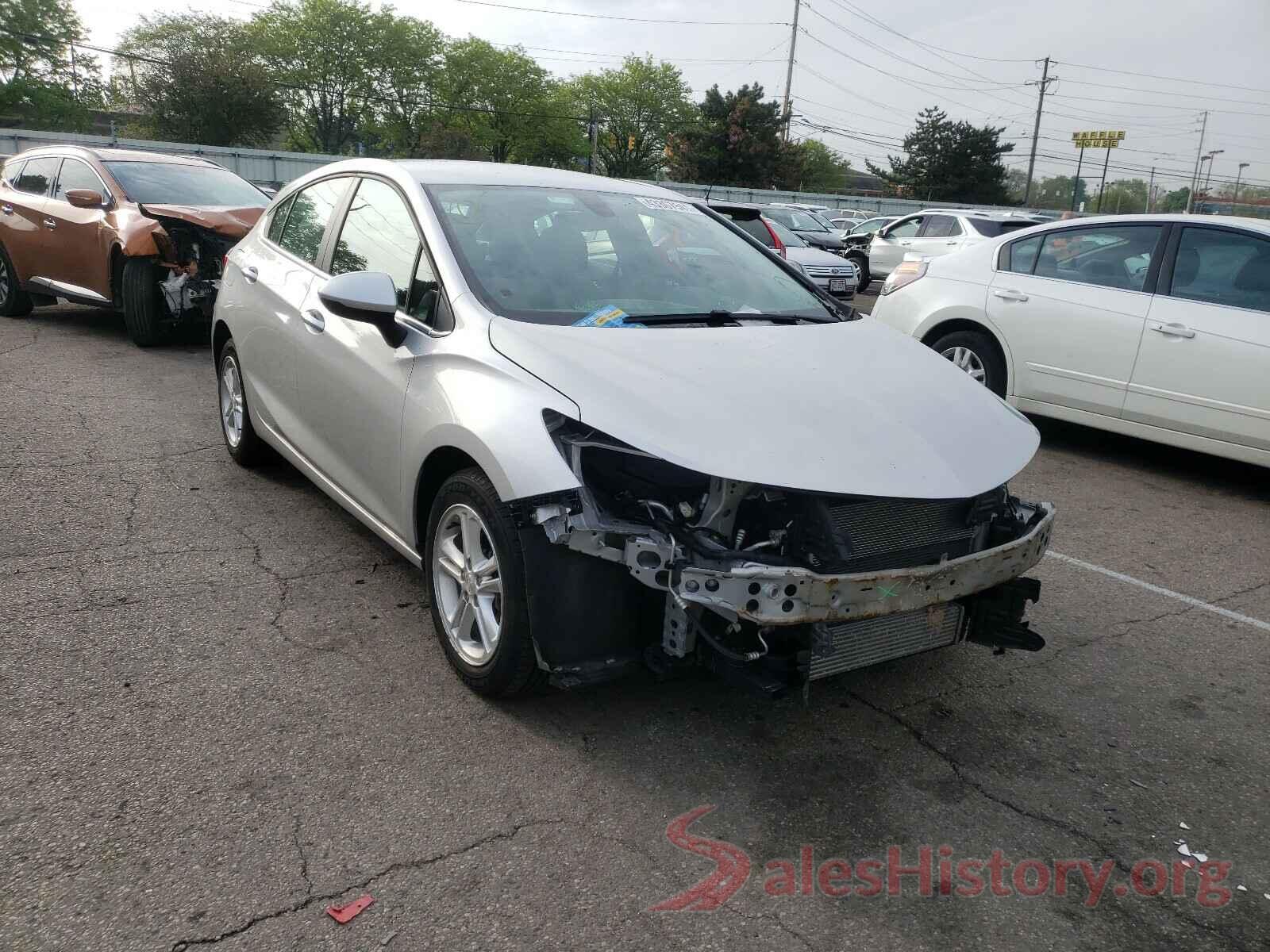 3G1BE6SMXJS654035 2018 CHEVROLET CRUZE