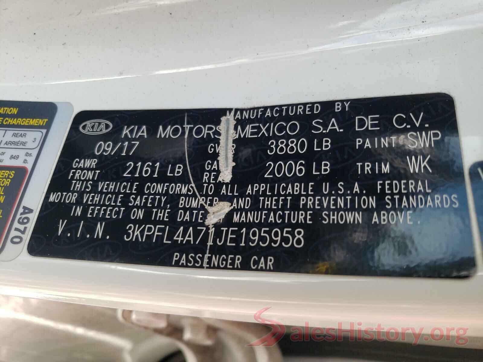 3KPFL4A71JE195958 2018 KIA FORTE