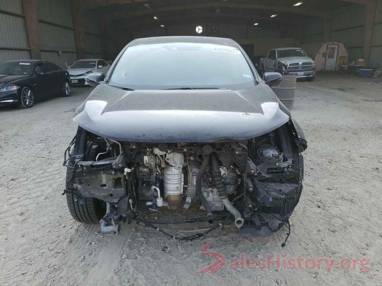 5J6RW1H5XJA000038 2018 HONDA CRV