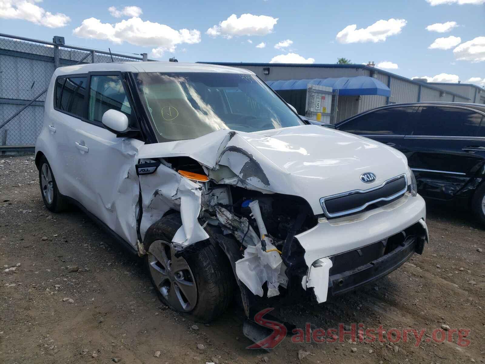 KNDJN2A23G7251744 2016 KIA SOUL