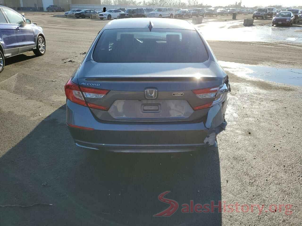 1HGCV1F66JA162678 2018 HONDA ACCORD