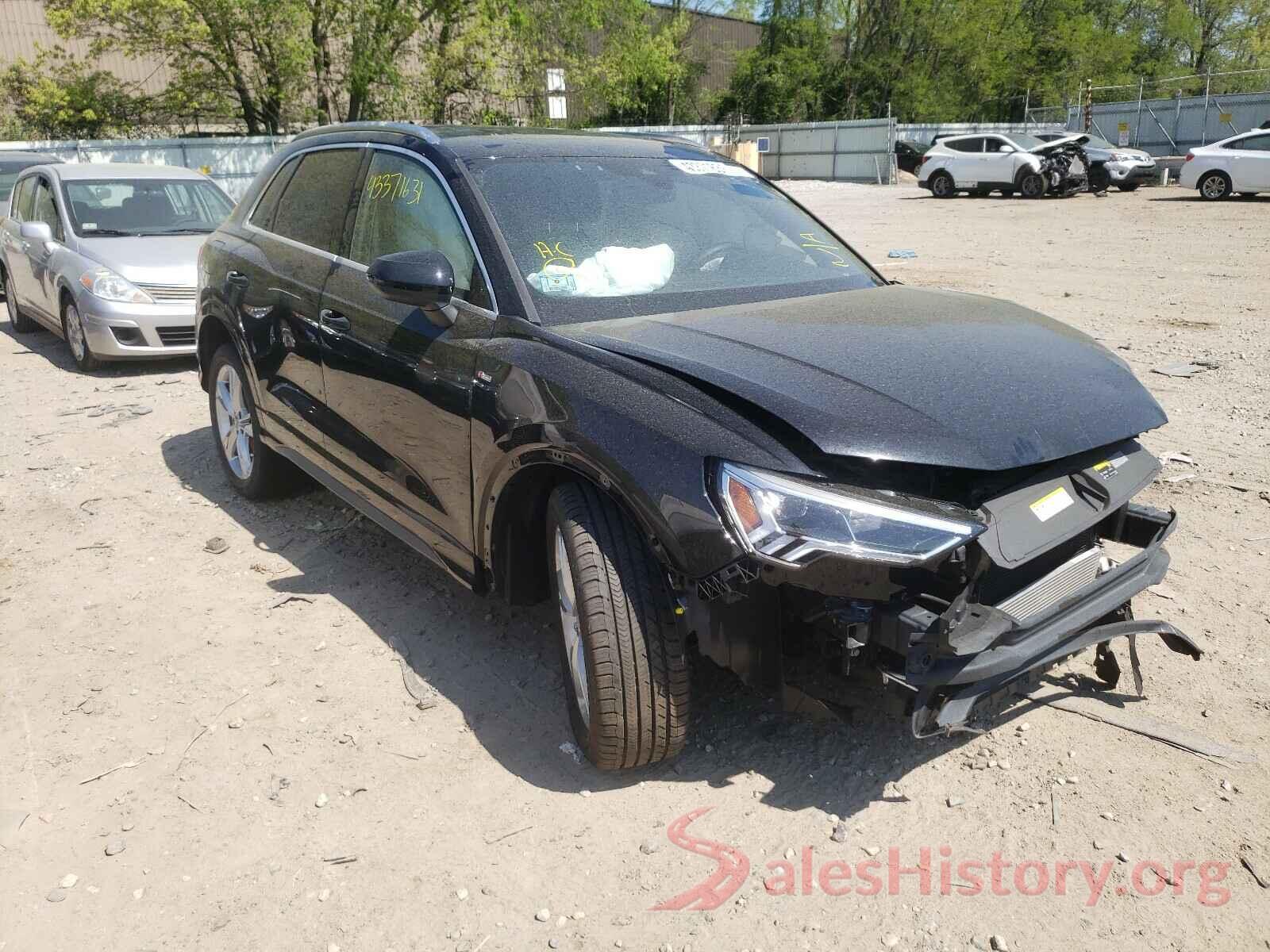 WA1EECF37L1077323 2020 AUDI Q3