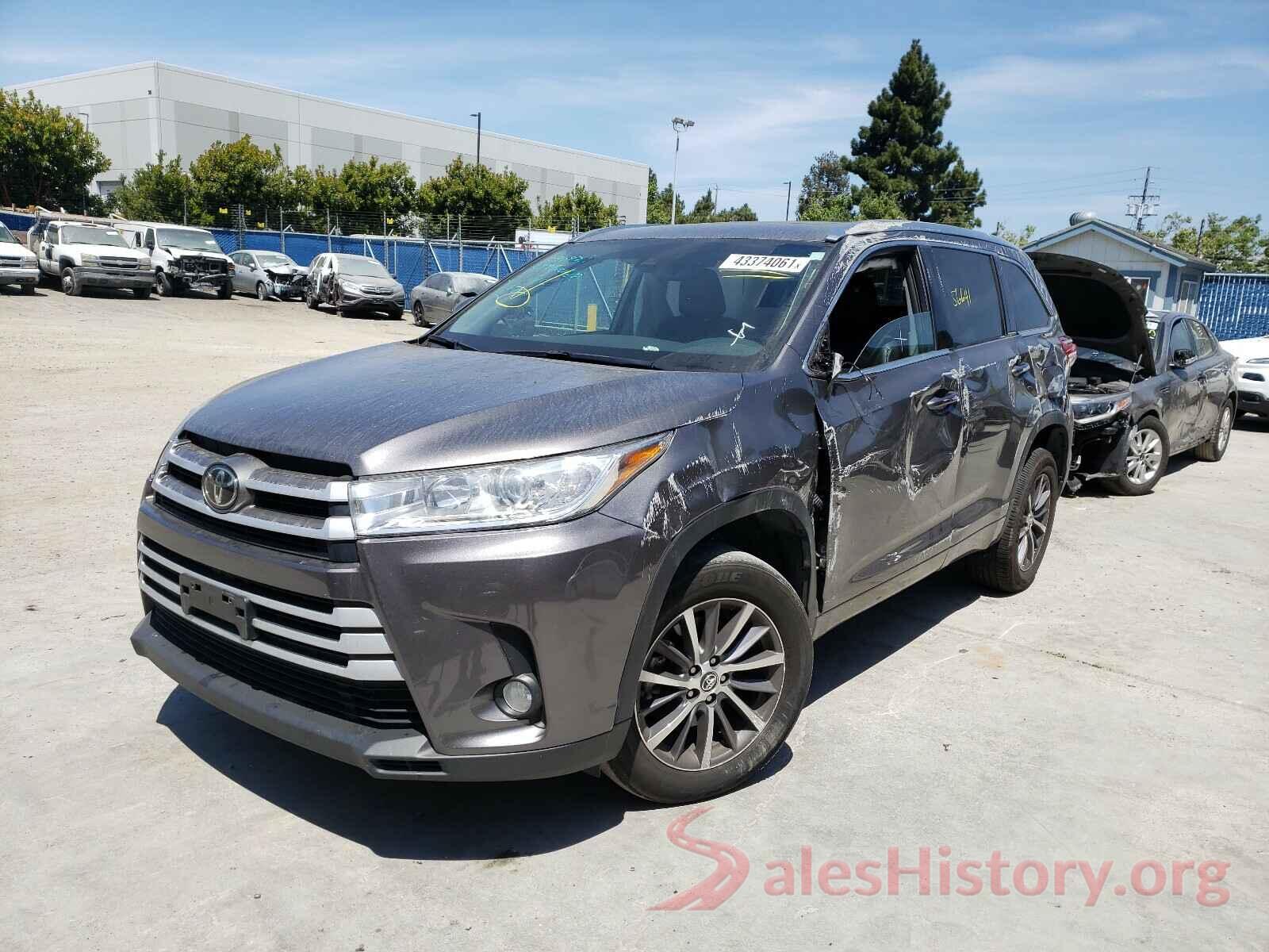 5TDKZRFH4JS532477 2018 TOYOTA HIGHLANDER