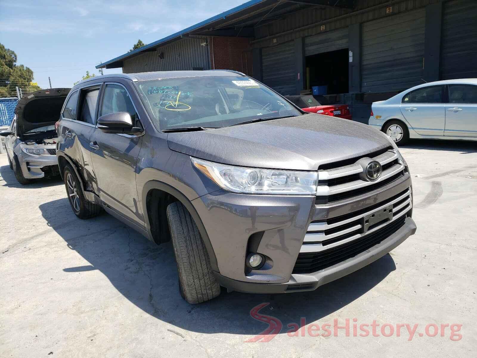 5TDKZRFH4JS532477 2018 TOYOTA HIGHLANDER