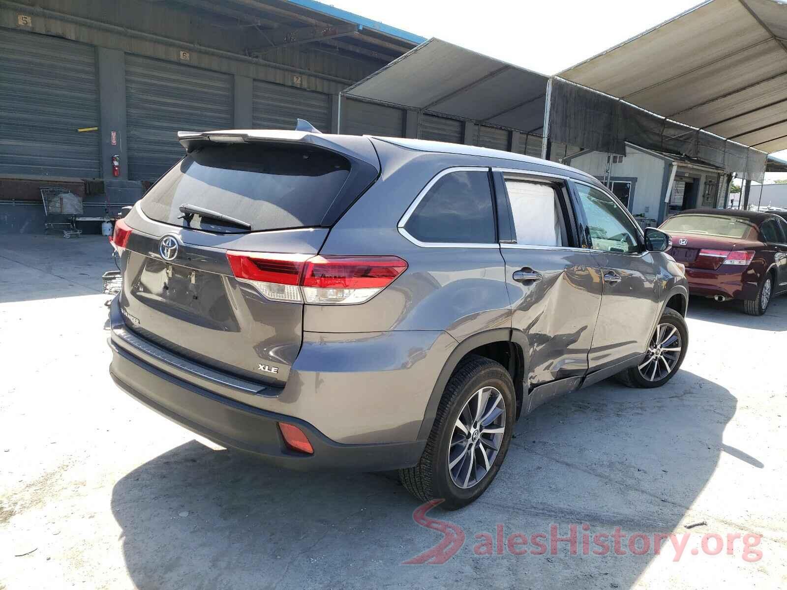 5TDKZRFH4JS532477 2018 TOYOTA HIGHLANDER