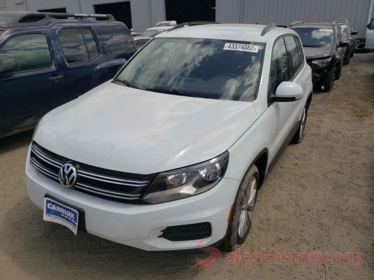 WVGBV7AX4HK050264 2017 VOLKSWAGEN TIGUAN