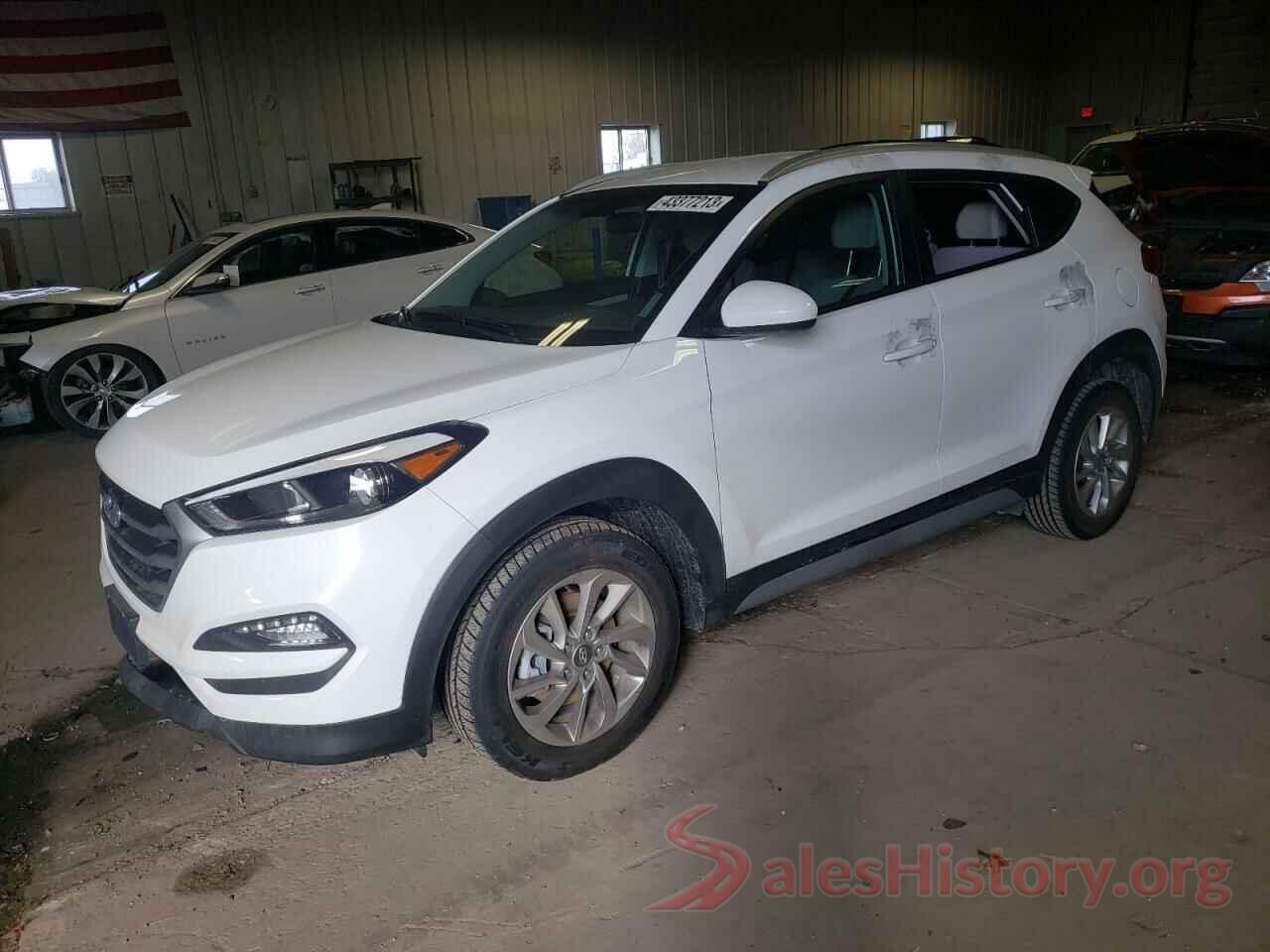 KM8J3CA40JU677120 2018 HYUNDAI TUCSON