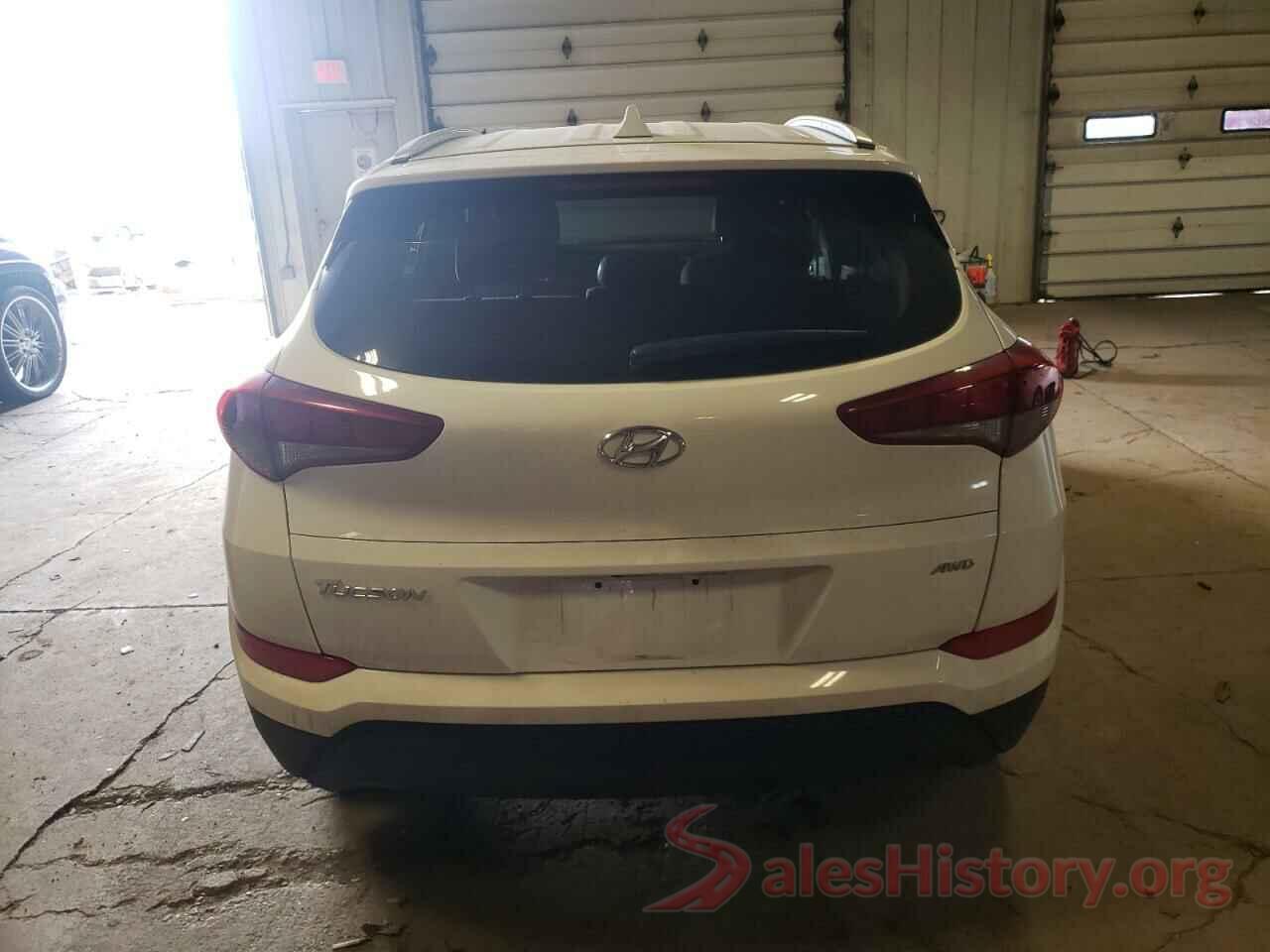 KM8J3CA40JU677120 2018 HYUNDAI TUCSON