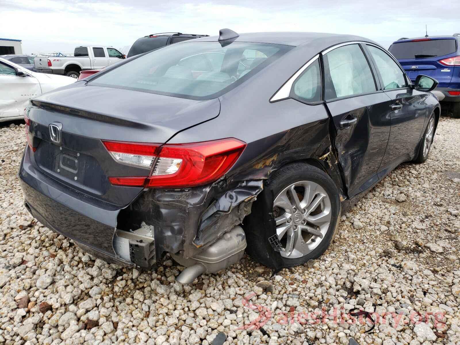 1HGCV1F15JA138635 2018 HONDA ACCORD