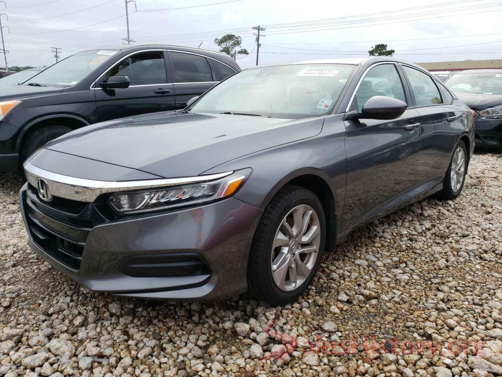 1HGCV1F15JA138635 2018 HONDA ACCORD