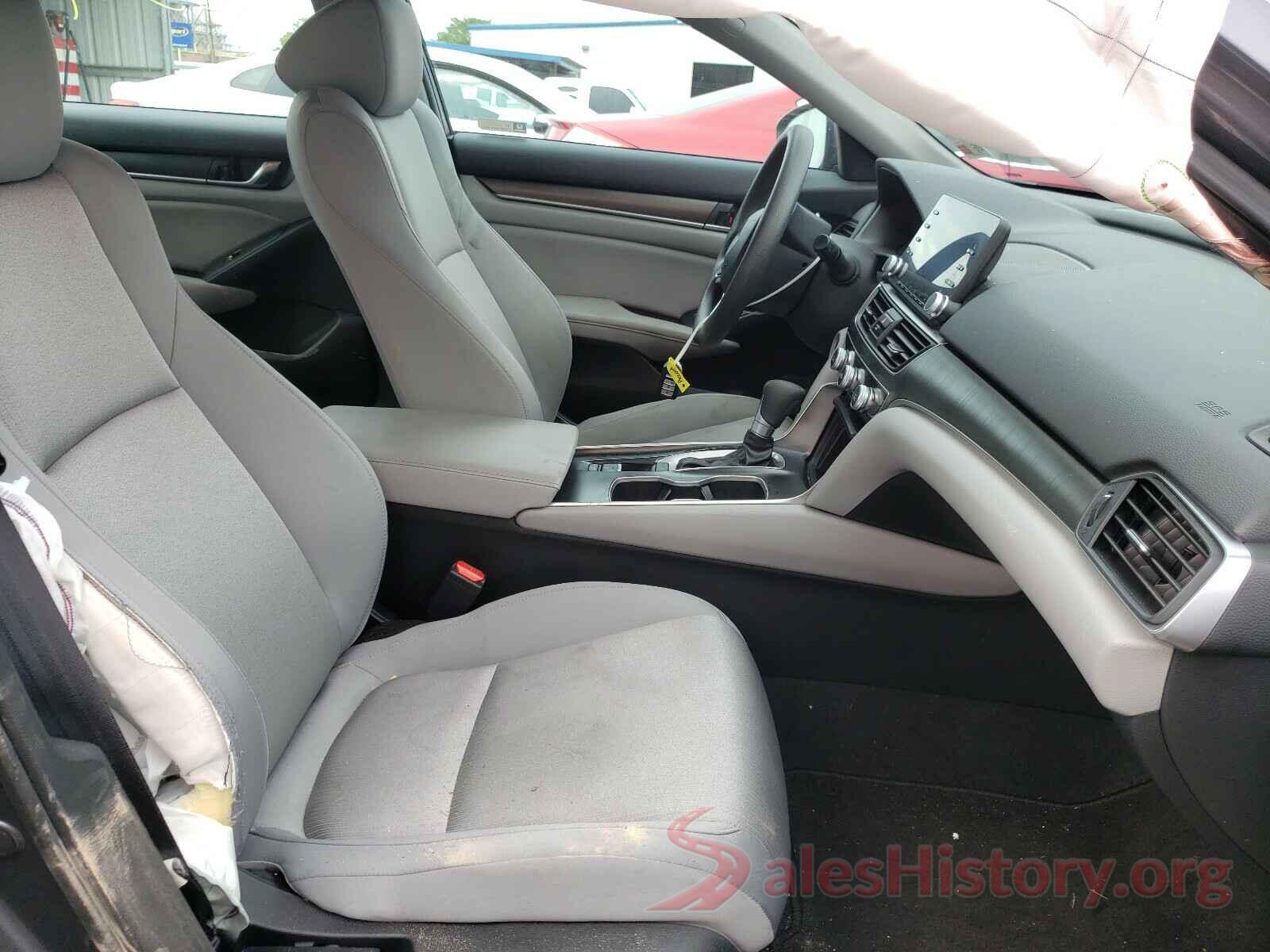 1HGCV1F15JA138635 2018 HONDA ACCORD