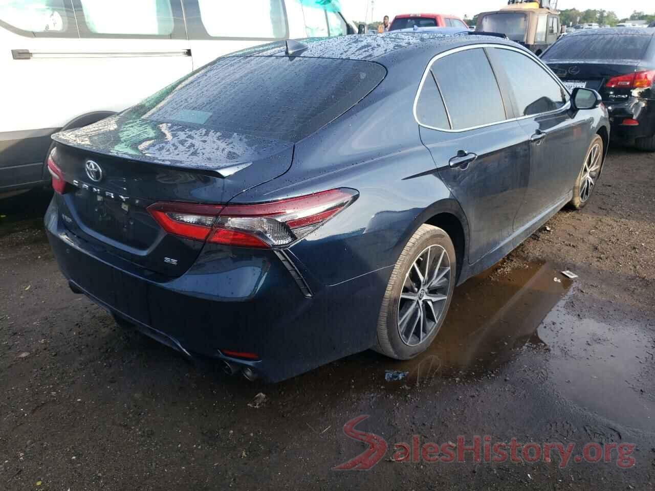 4T1G11AK1MU547628 2021 TOYOTA CAMRY