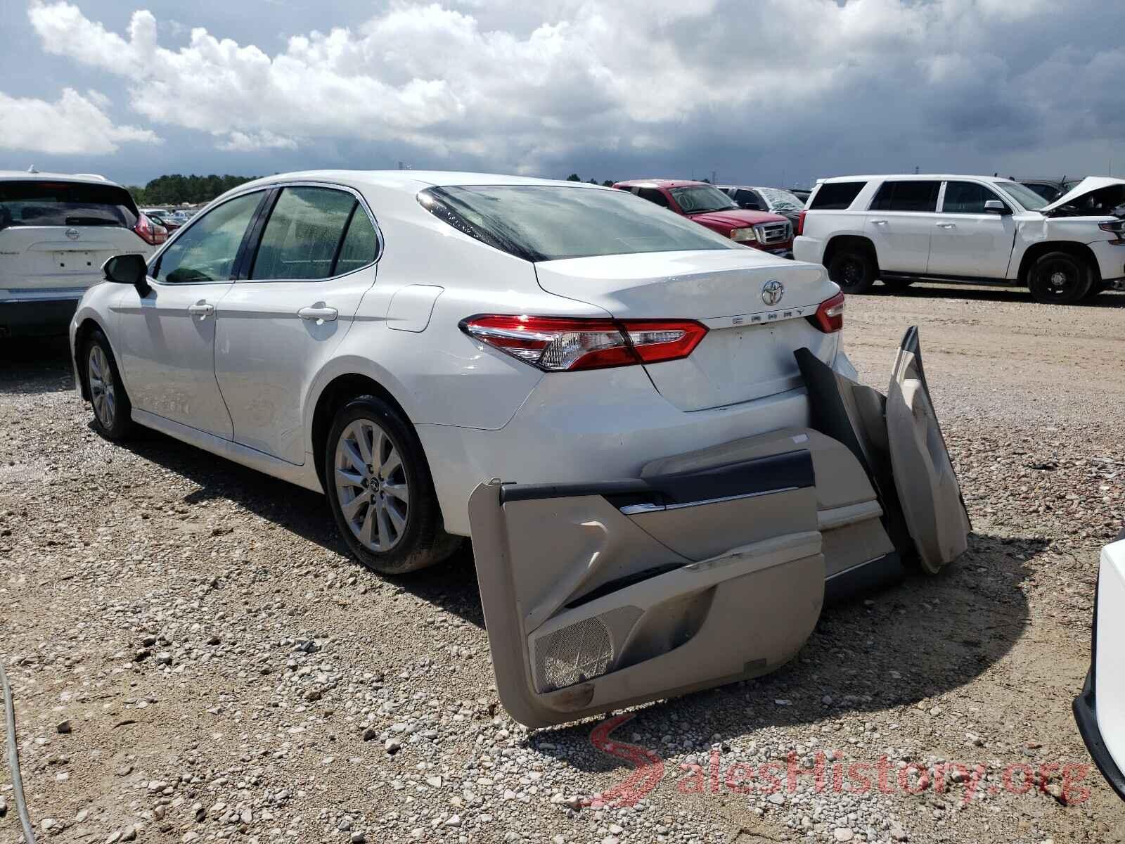 JTNB11HK0J3023355 2018 TOYOTA CAMRY