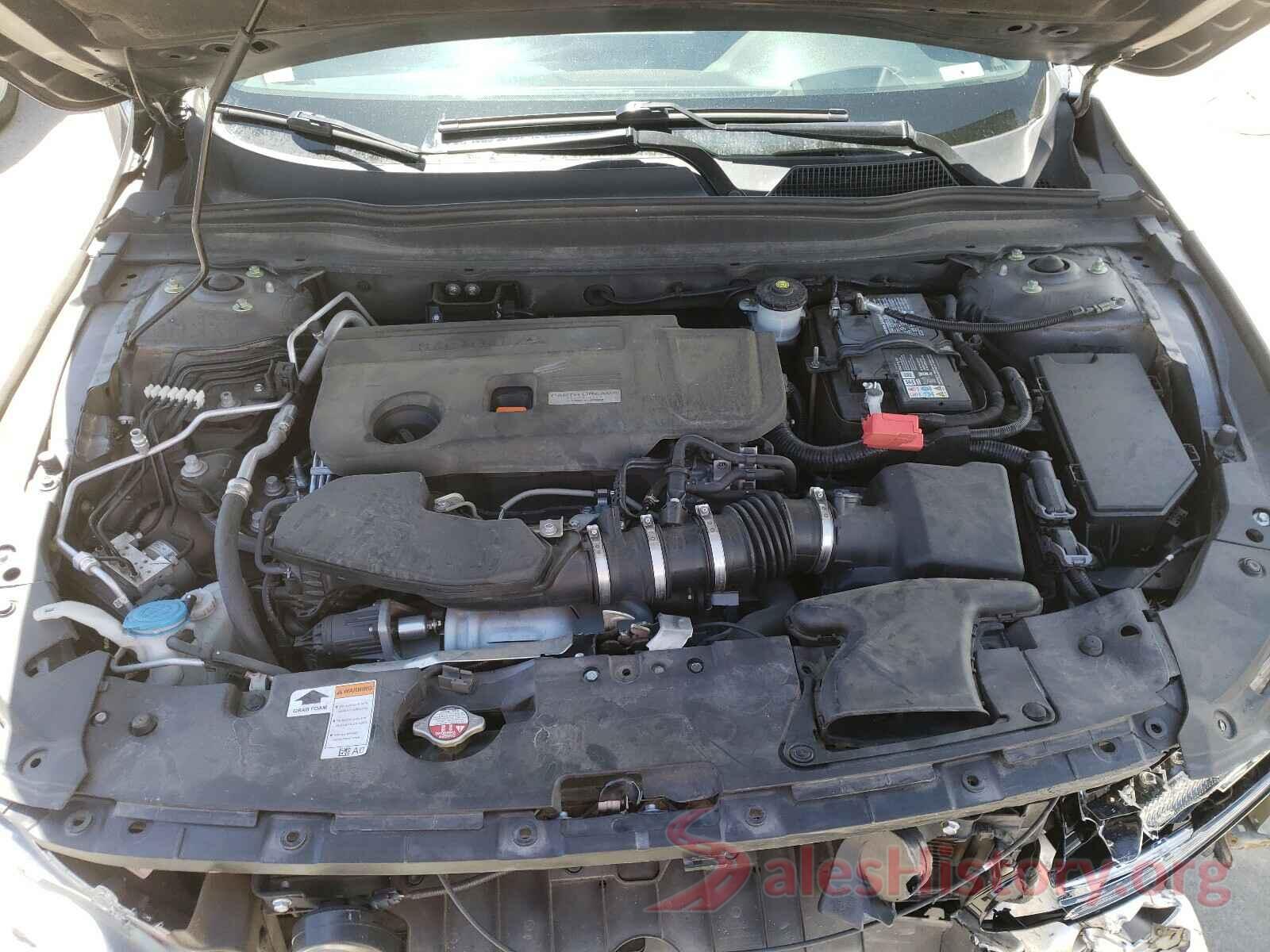 1HGCV2F96JA047899 2018 HONDA ACCORD