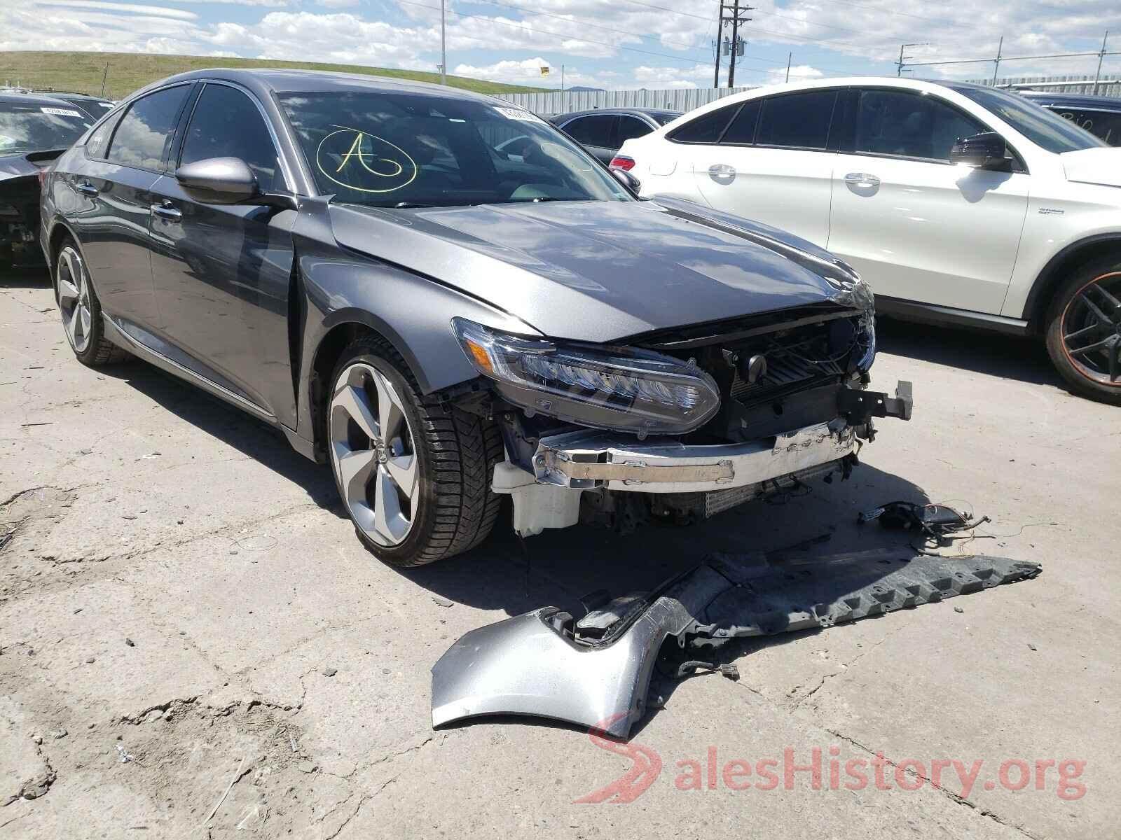 1HGCV2F96JA047899 2018 HONDA ACCORD