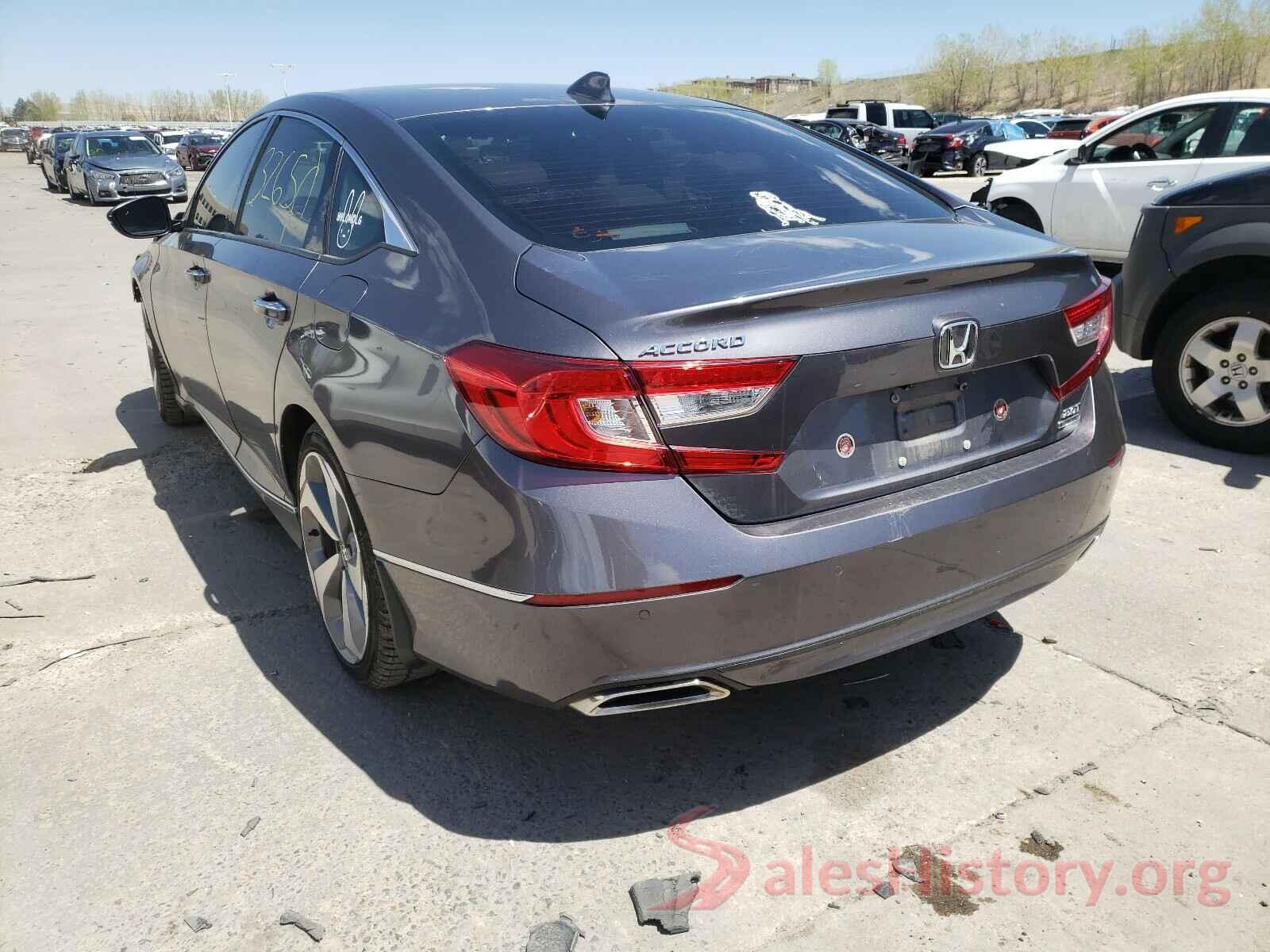 1HGCV2F96JA047899 2018 HONDA ACCORD