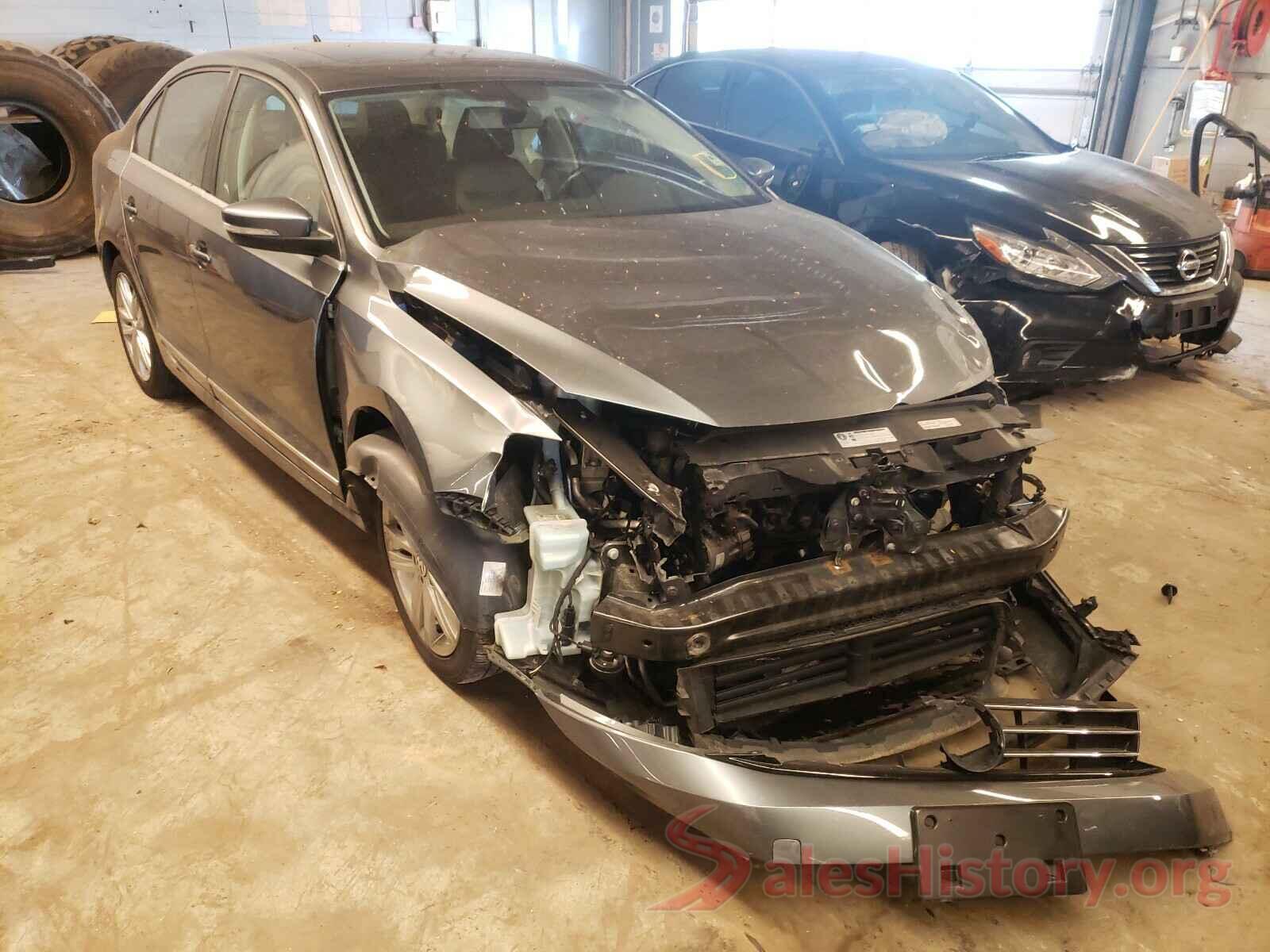 3VWL17AJ4HM411806 2017 VOLKSWAGEN JETTA