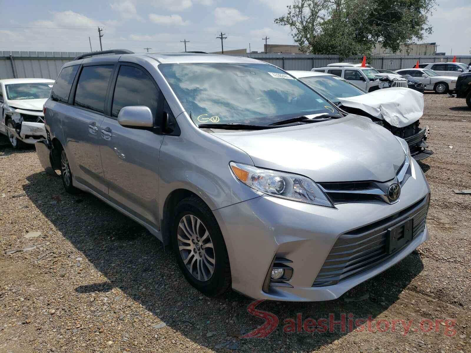 5TDYZ3DC3JS931010 2018 TOYOTA SIENNA