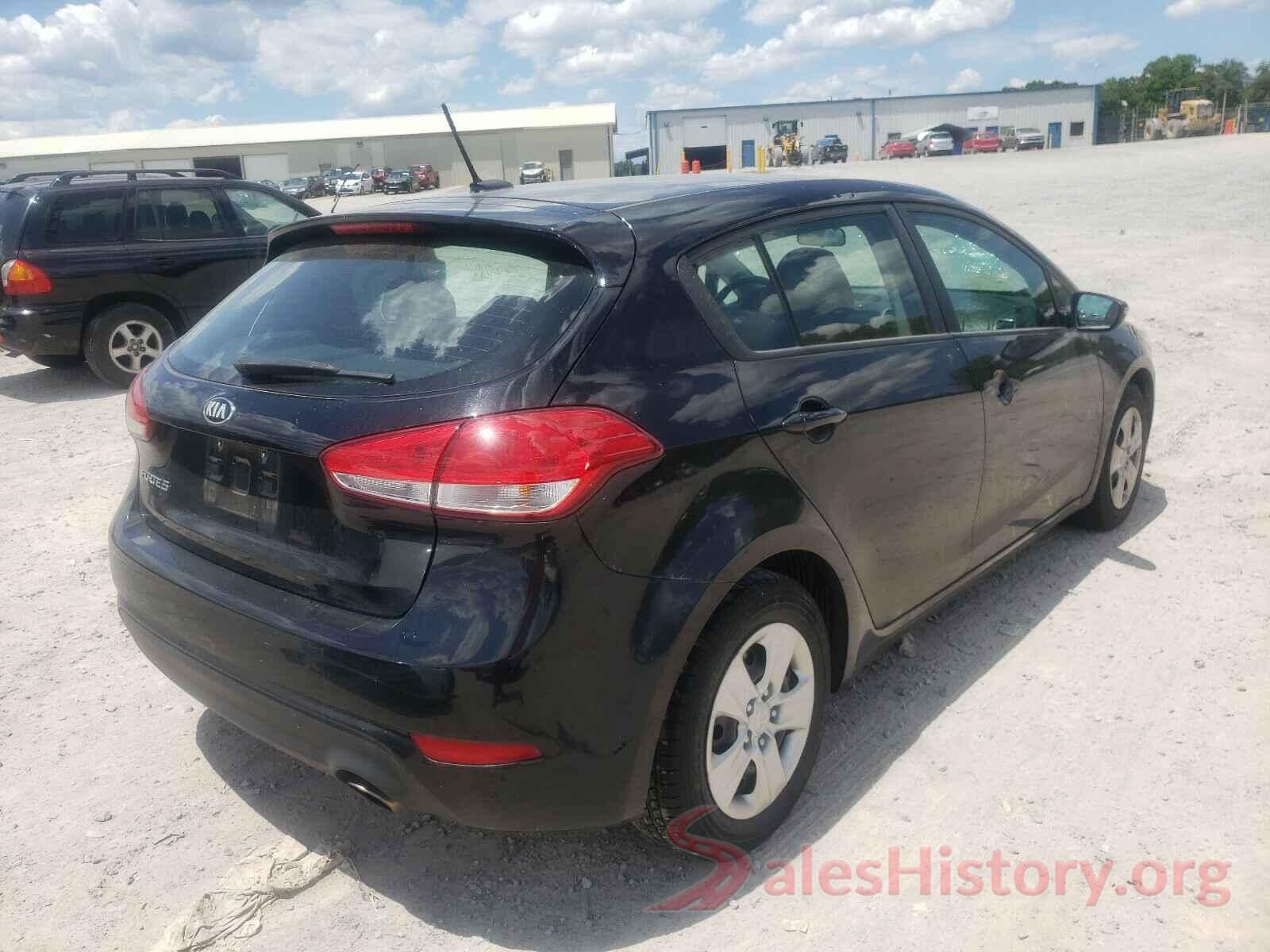 KNAFK5A82H5712754 2017 KIA FORTE