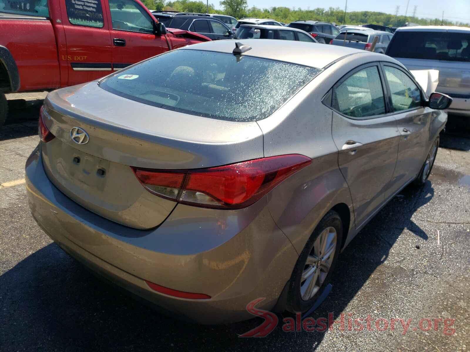 5NPDH4AE8GH759214 2016 HYUNDAI ELANTRA