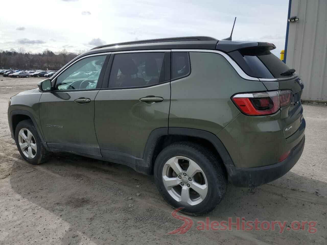 3C4NJDBB0JT162689 2018 JEEP COMPASS