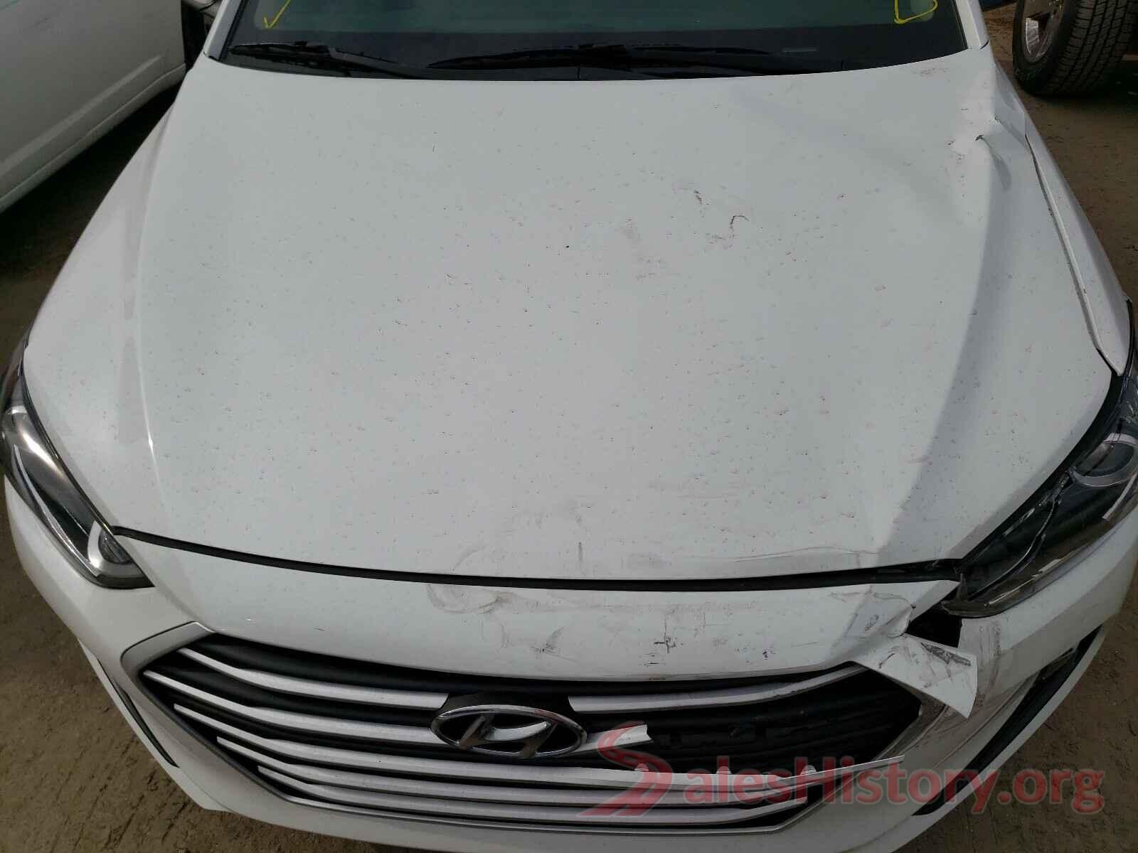 5NPD84LF7JH393694 2018 HYUNDAI ELANTRA