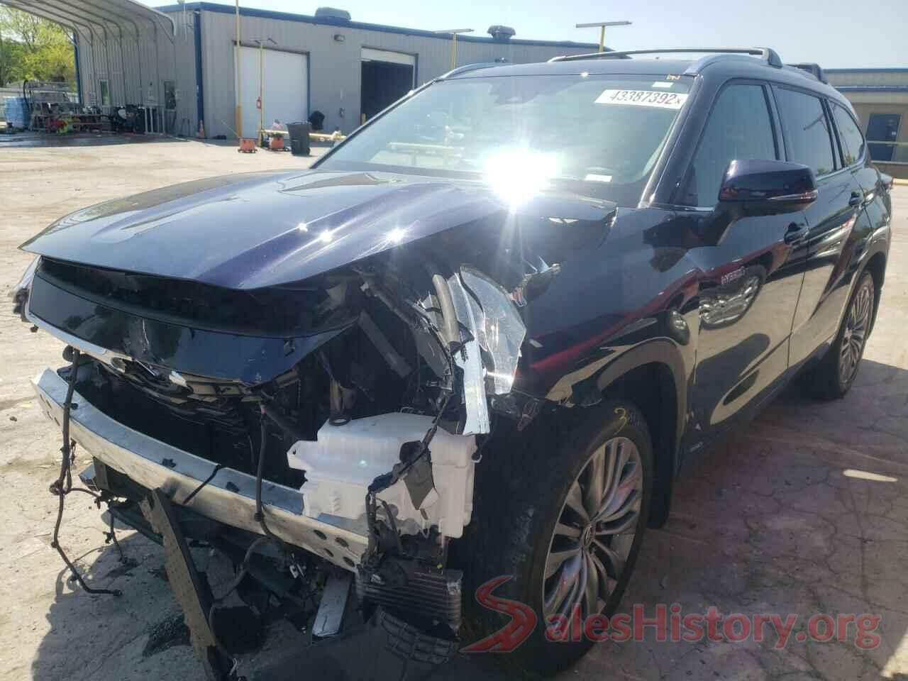 5TDEBRCH3LS014594 2020 TOYOTA HIGHLANDER