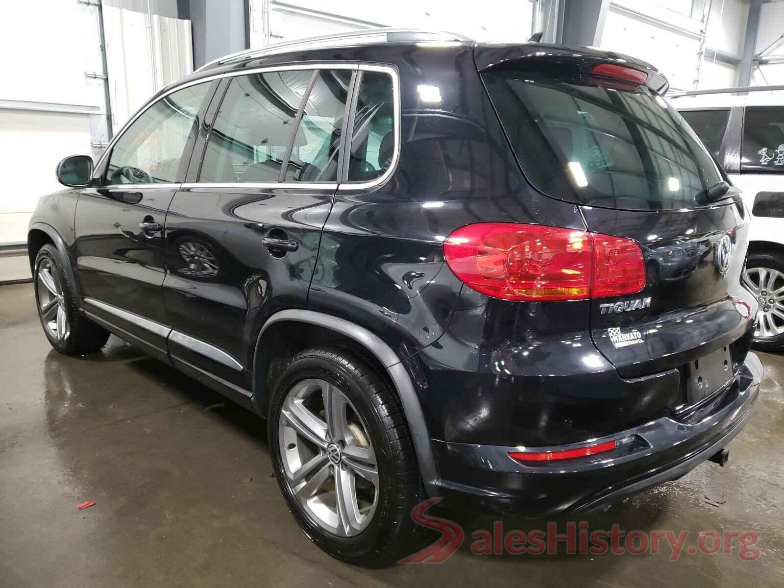 WVGUV7AX3HK028703 2017 VOLKSWAGEN TIGUAN