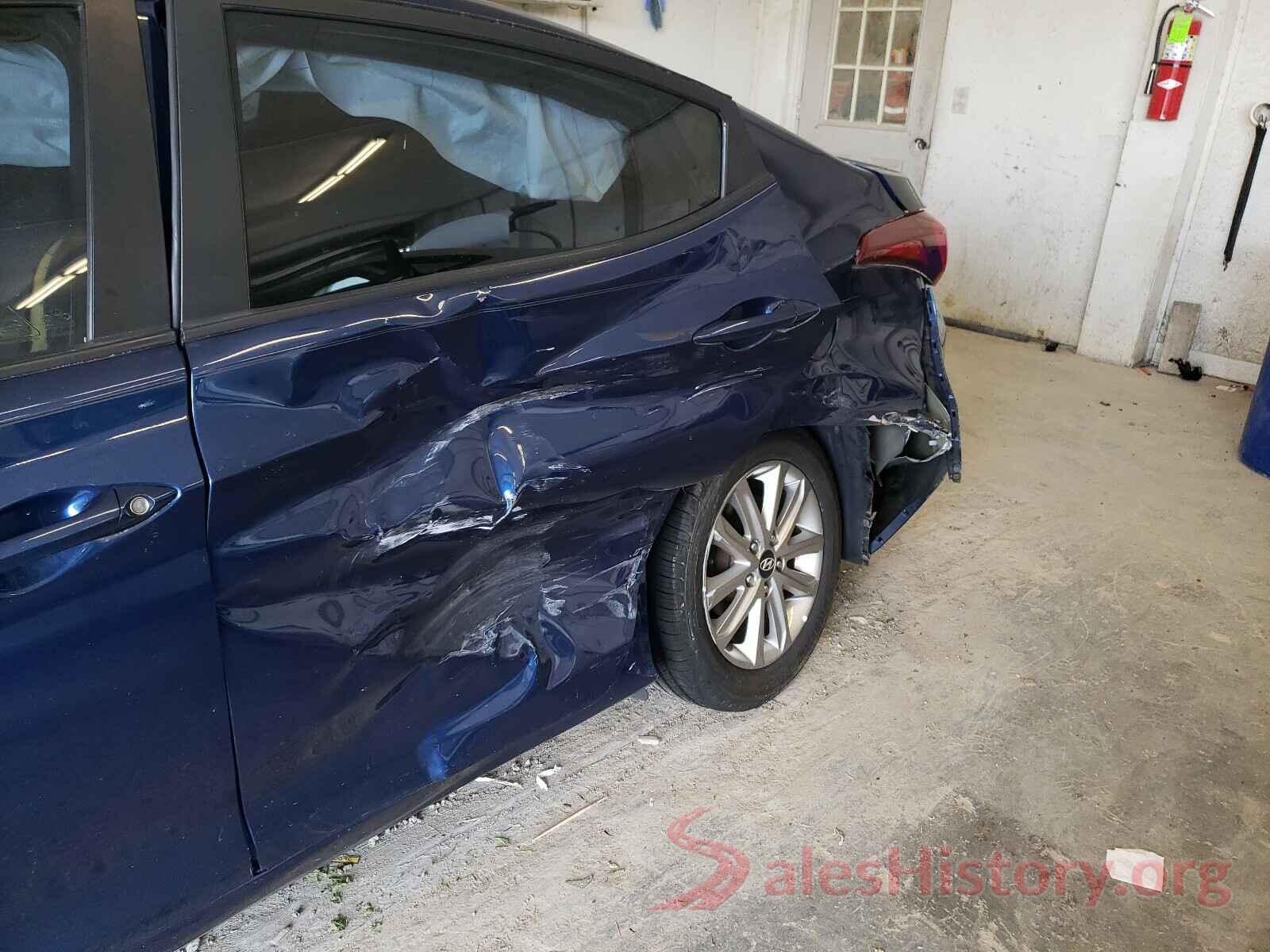 5NPDH4AE9GH720616 2016 HYUNDAI ELANTRA