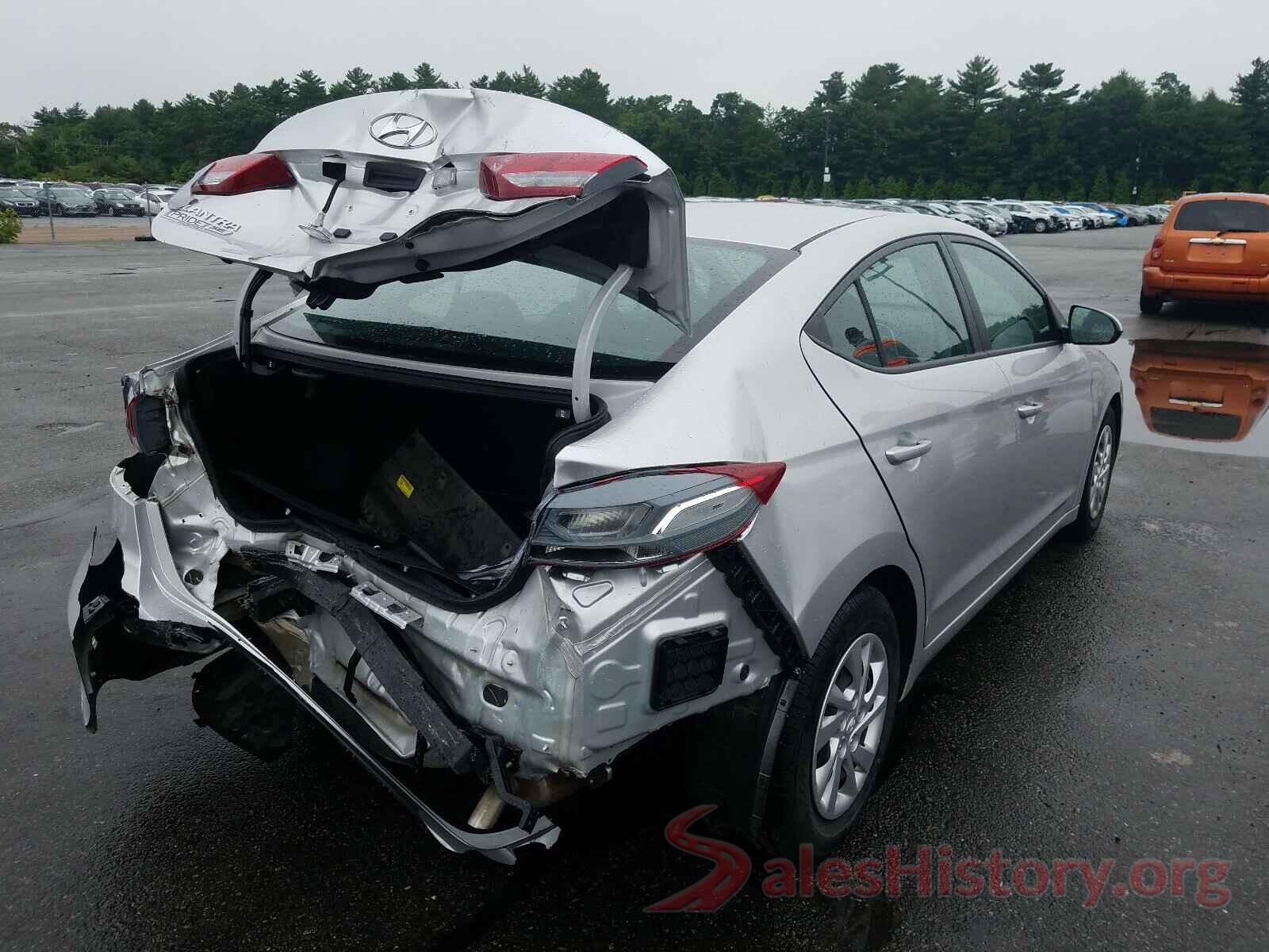 5NPD74LF5JH216242 2018 HYUNDAI ELANTRA