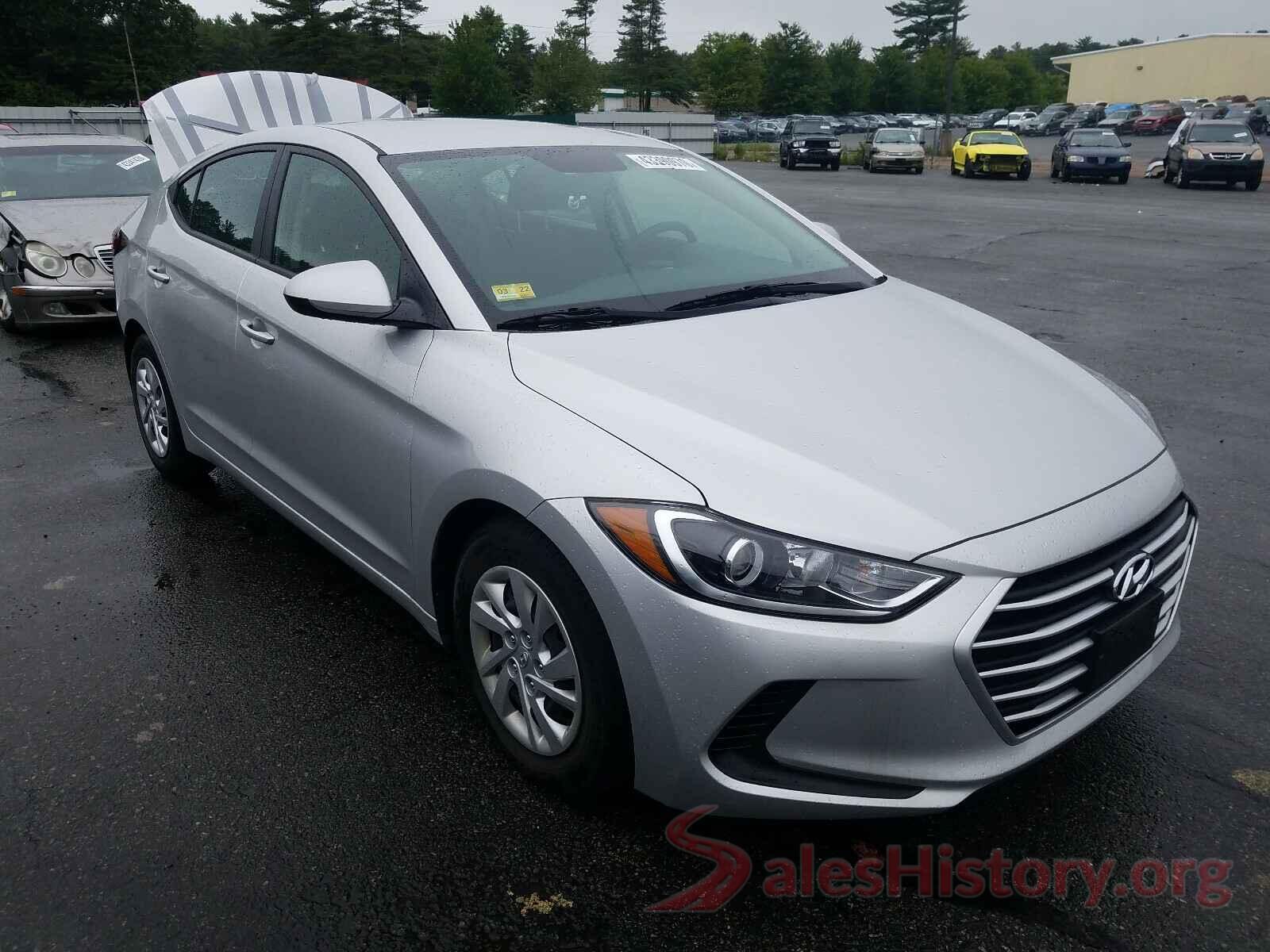 5NPD74LF5JH216242 2018 HYUNDAI ELANTRA