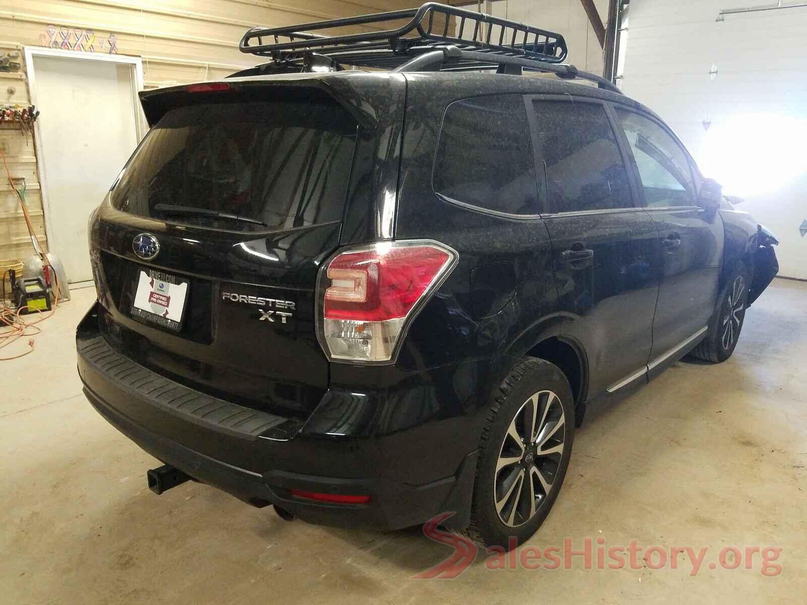 JF2SJGWC5JH406375 2018 SUBARU FORESTER